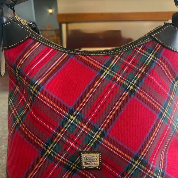New Dooney & Bourke Large Erica Red Tartan Plaid Bag - Picture 6 of 8